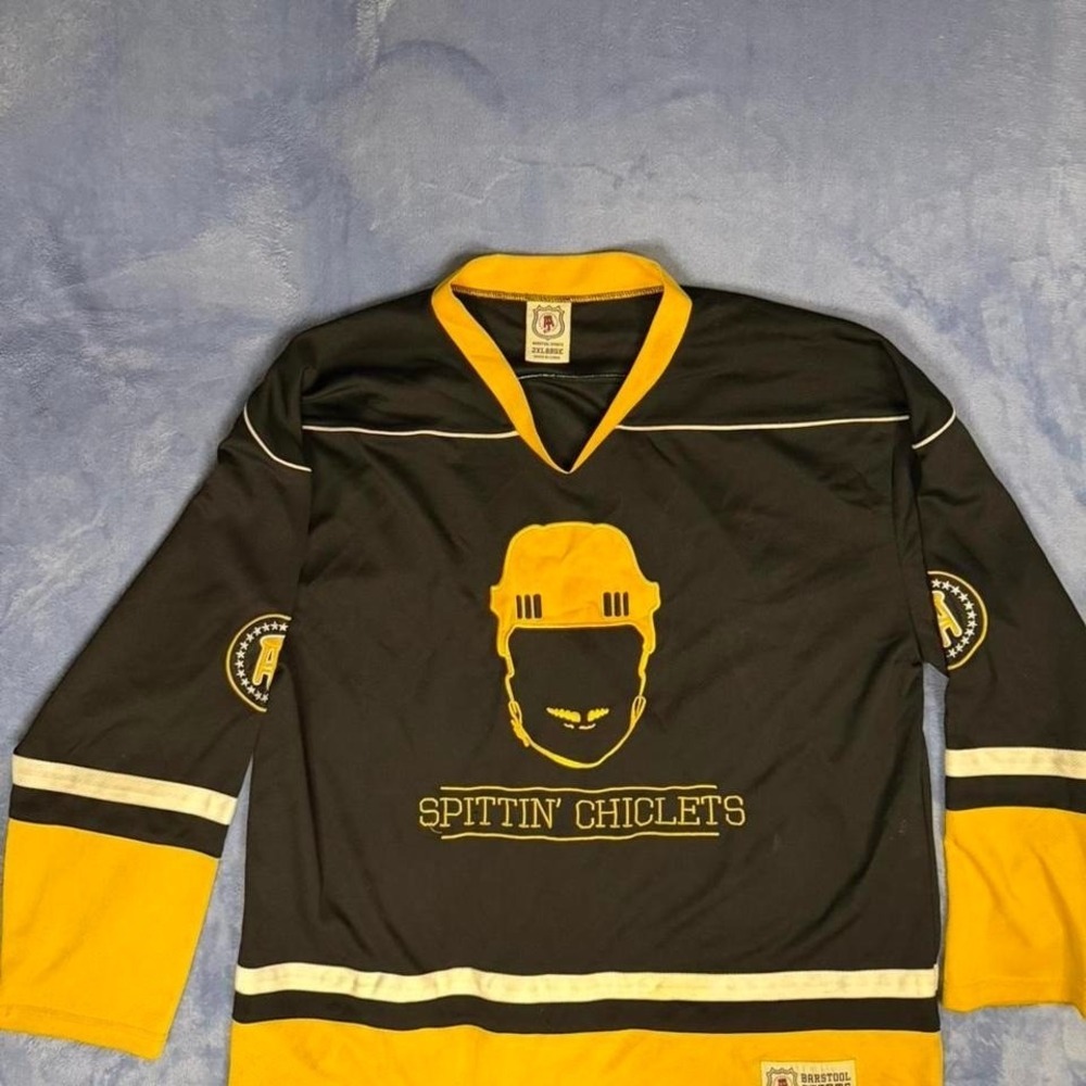 Barstool Sports‎ Spittin' Chiclets Hockey Jersey Black Yellow men size  2xl